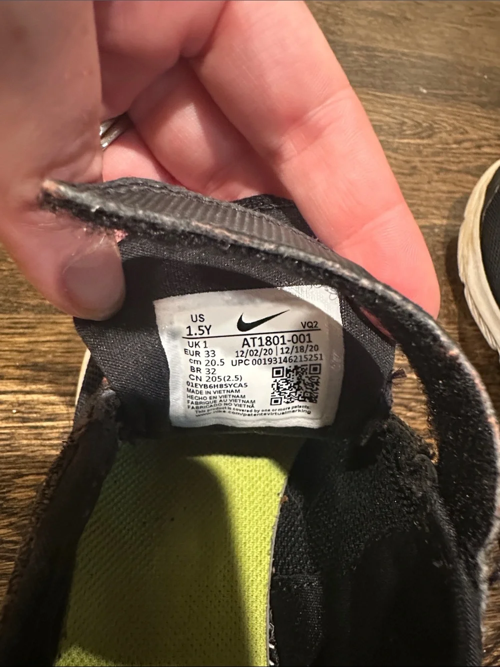 Nike Kids Black and White Hook-and-Loop Athletic Sneakers